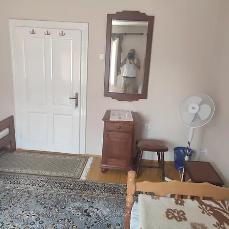 Homestay Kacara