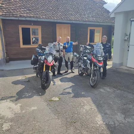 Homestay Kacara *